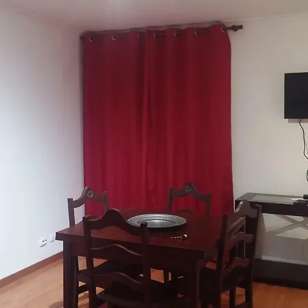Appartement Encarnacao Metro 1/2 Lissabon