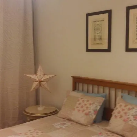 Appartement Encarnacao Metro 1/2